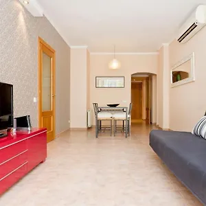 Glorias:sagrada Familia 15 Minutos - Playa 20 Minutos Apartamento Barcelona